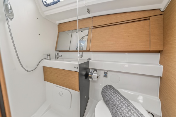 41ft Jeanneau Yacht For Sale