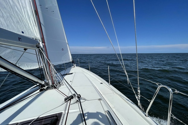 41ft Jeanneau Yacht For Sale