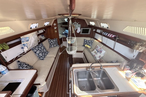 34ft Catalina Yacht For Sale
