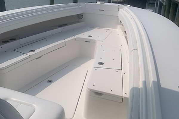 31ft Regulator Yacht For Sale
