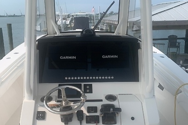 31ft Regulator Yacht For Sale