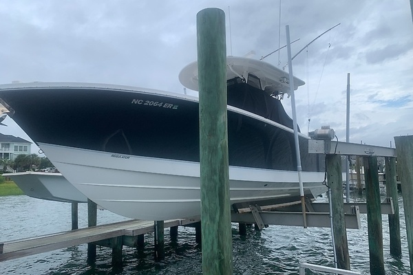31ft Regulator Yacht For Sale