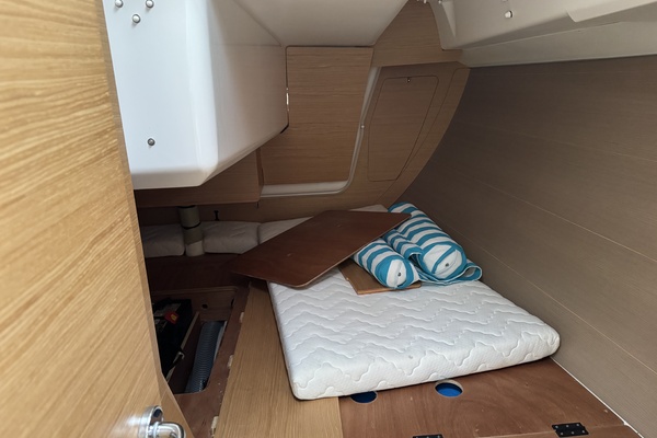 33ft Dufour Yacht For Sale