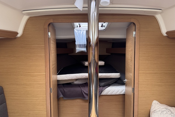 33ft Dufour Yacht For Sale