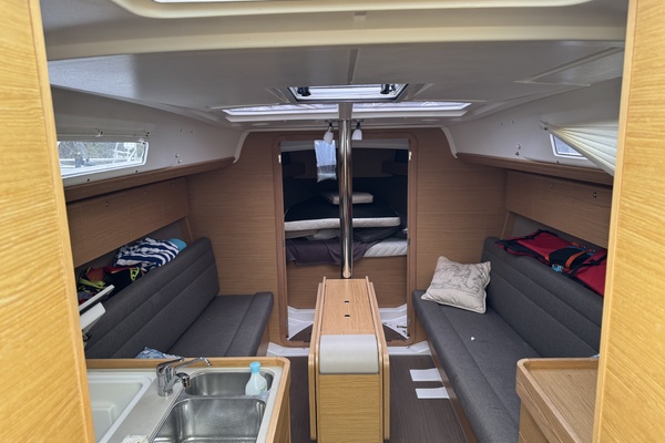 33ft Dufour Yacht For Sale