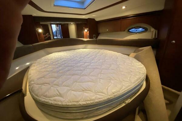 Lucid Dream 44ft Meridian Yacht For Sale