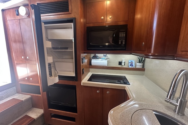 Savage Cay 37ft Cruisers Yachts Yacht For Sale