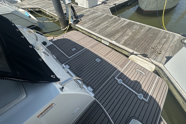Savage Cay 37ft Cruisers Yachts Yacht For Sale