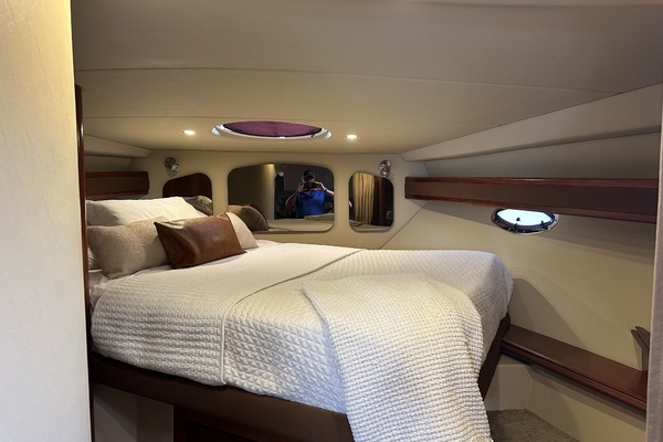 Savage Cay 37ft Cruisers Yachts Yacht For Sale