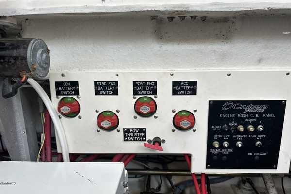 Savage Cay 37ft Cruisers Yachts Yacht For Sale