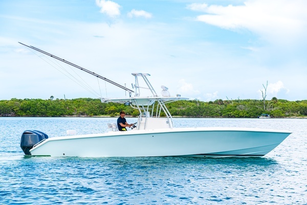 34-ft-Venture-2004-34-3 Seas Jupiter  Florida United States  yacht for sale