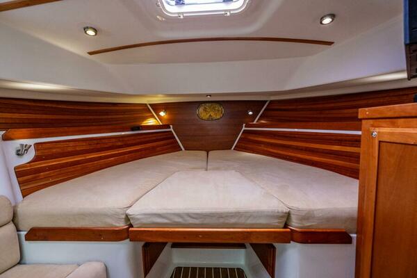 HA  KIN    Price Reduced  33ft Back Cove Yacht For Sale