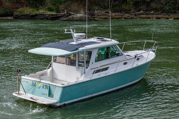 HA  KIN    Price Reduced  33ft Back Cove Yacht For Sale