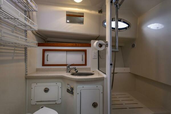 HA  KIN    Price Reduced  33ft Back Cove Yacht For Sale