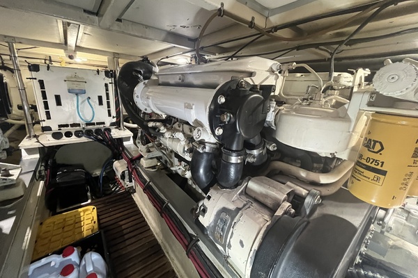 GloriaUs 42ft Grand Banks Yacht For Sale