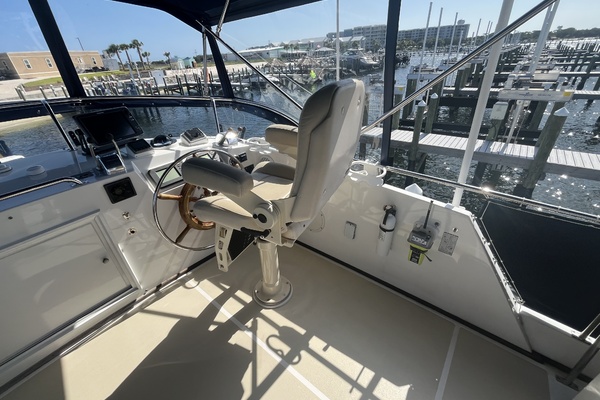 GloriaUs 42ft Grand Banks Yacht For Sale