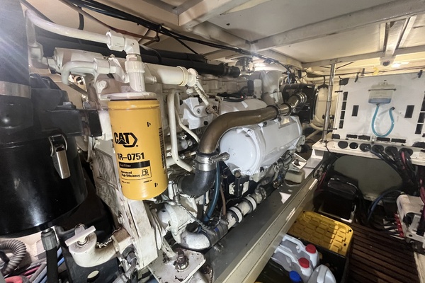GloriaUs 42ft Grand Banks Yacht For Sale