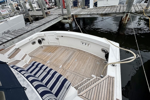 2001 Grand Banks Eastbay 49