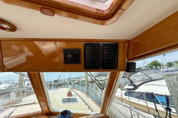 2001 Grand Banks Eastbay 49