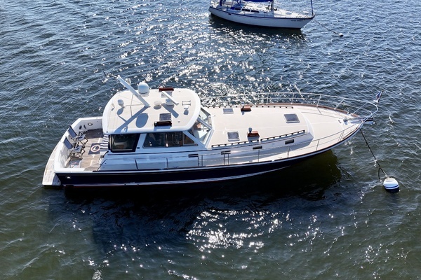 2001 Grand Banks Eastbay 49