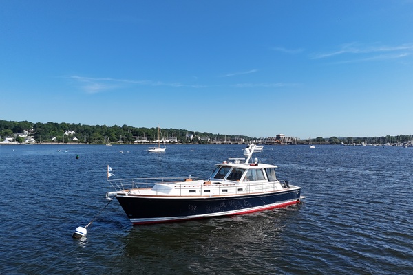 RELENTLESS 49ft Grand Banks Eastbay Yacht For Sale