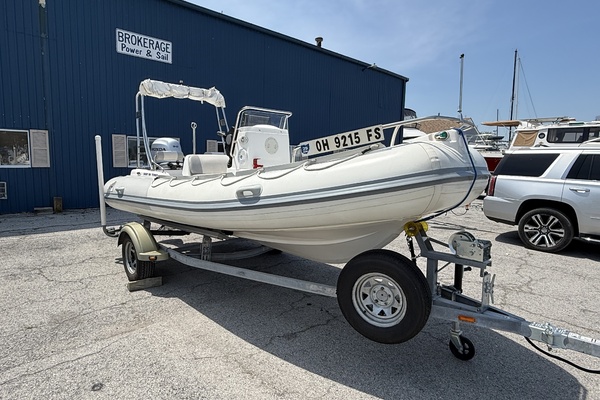 17ft Marlago Yacht For Sale