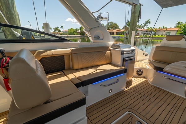 2022 Sea Ray 29