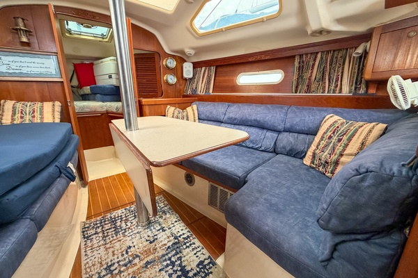 Elaine n Me 31ft Hunter Yacht For Sale