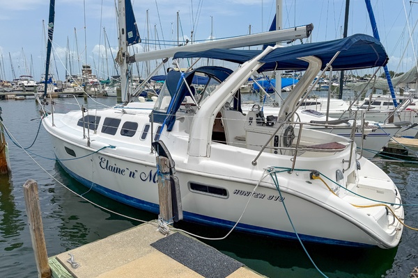 Elaine n Me 31ft Hunter Yacht For Sale