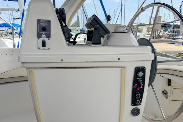 Elaine n Me 31ft Hunter Yacht For Sale