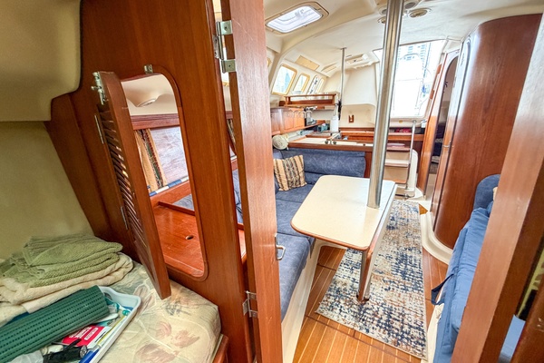 Elaine n Me 31ft Hunter Yacht For Sale