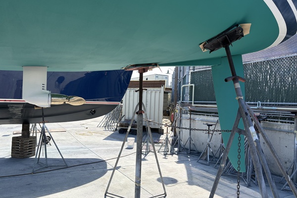 SURF 33ft X Yachts Yacht For Sale