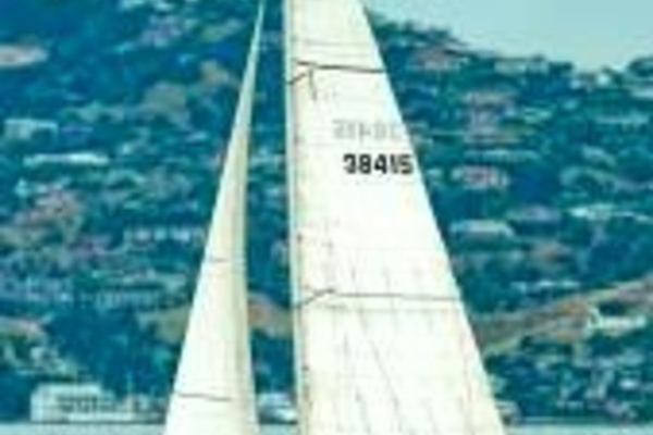 SURF 33ft X Yachts Yacht For Sale