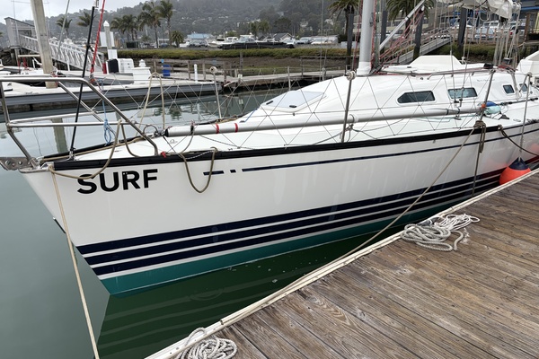 SURF 33ft X Yachts Yacht For Sale