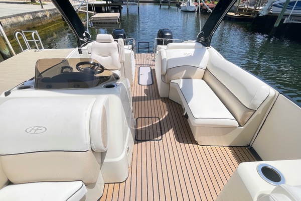 Trailer Included 25ft Harris FloteBote Yacht For Sale
