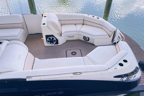 Trailer Included 25ft Harris FloteBote Yacht For Sale