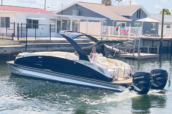 Trailer Included 25ft Harris FloteBote Yacht For Sale