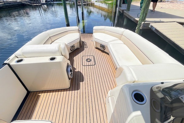 Trailer Included 25ft Harris FloteBote Yacht For Sale