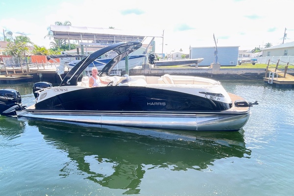 Trailer Included 25ft Harris FloteBote Yacht For Sale