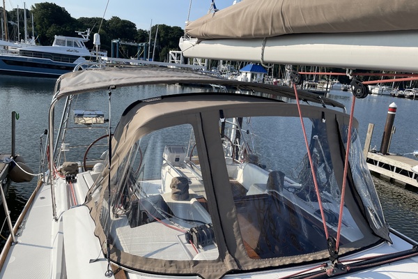 Escape II 40ft Jeanneau Yacht For Sale