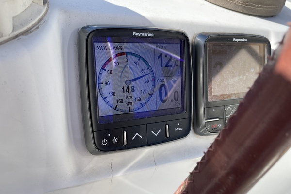 Escape II 40ft Jeanneau Yacht For Sale