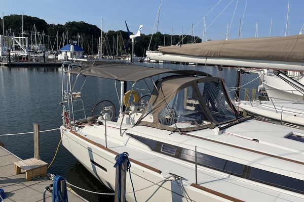 Escape II 40ft Jeanneau Yacht For Sale