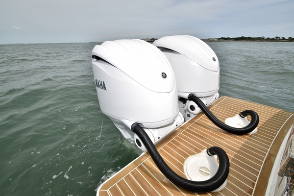 Bitter Fitter 28ft Regulator Yacht For Sale