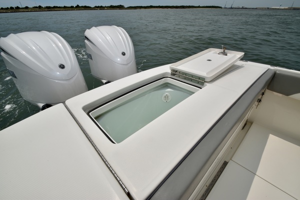 Bitter Fitter 28ft Regulator Yacht For Sale