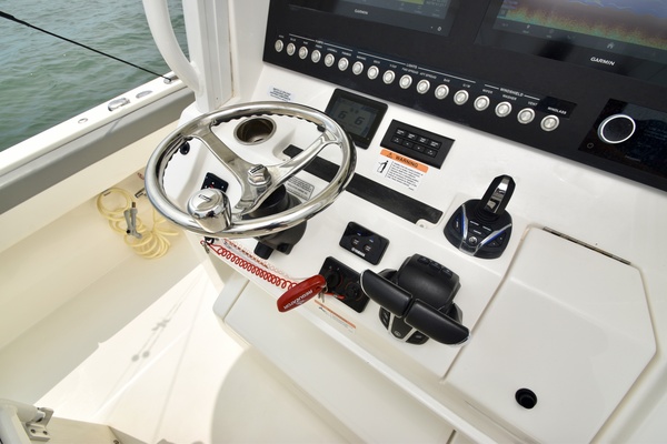 Bitter Fitter 28ft Regulator Yacht For Sale