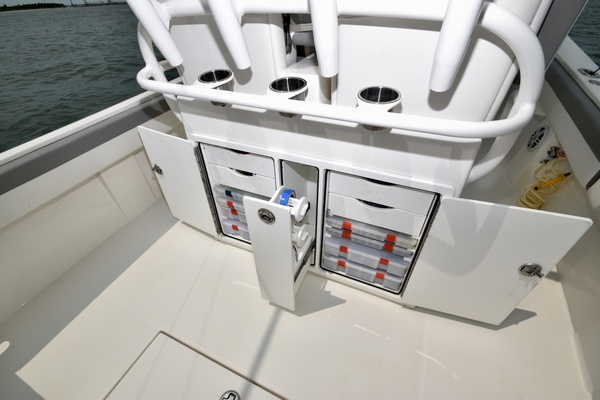 Bitter Fitter 28ft Regulator Yacht For Sale
