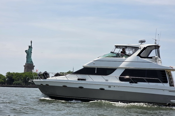 53-ft-Carver-2002-Voyager Pilothouse 530-NOW IS GOOD Muskegon Michigan United States  yacht for sale