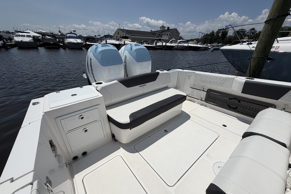 32ft Fountain Yacht For Sale