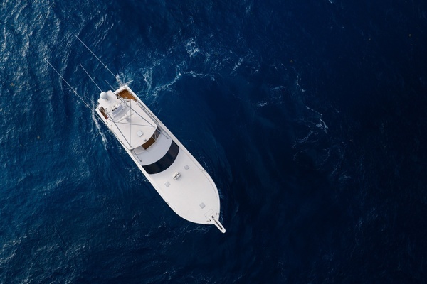 2001 Viking 65