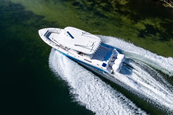 2019 Everglades 35